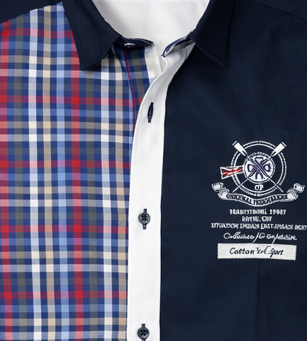 Chemise sport chic bleu marine et blanc brodée