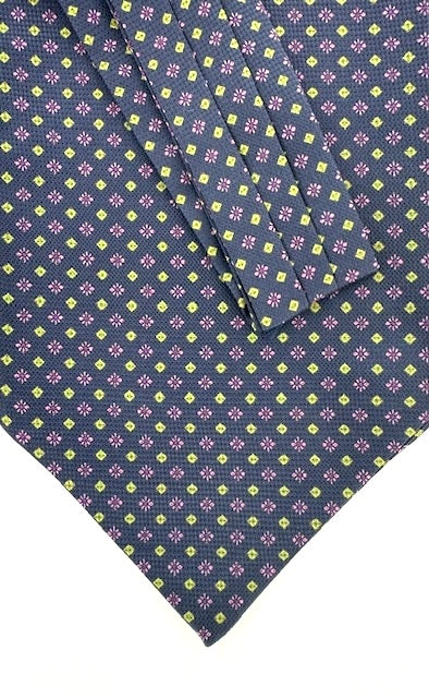 Ascot marine à motifs rose