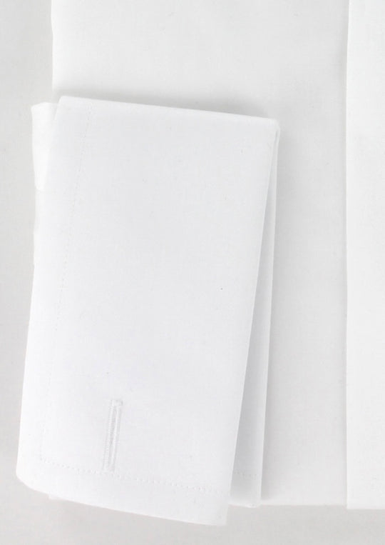 Chemise blanche gorge cachée poignets mousquetaires