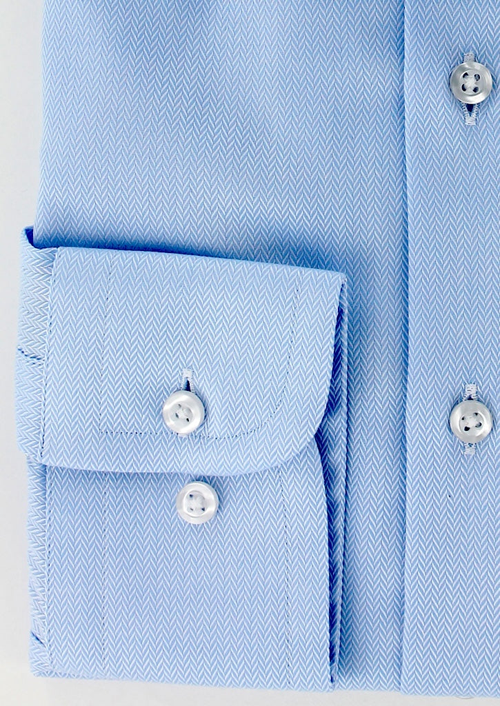 Chemise classique chevron bleu ciel non iron col français