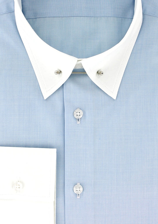 Chemise cintrée bleu ciel col anglais blanc et poignets contrastés