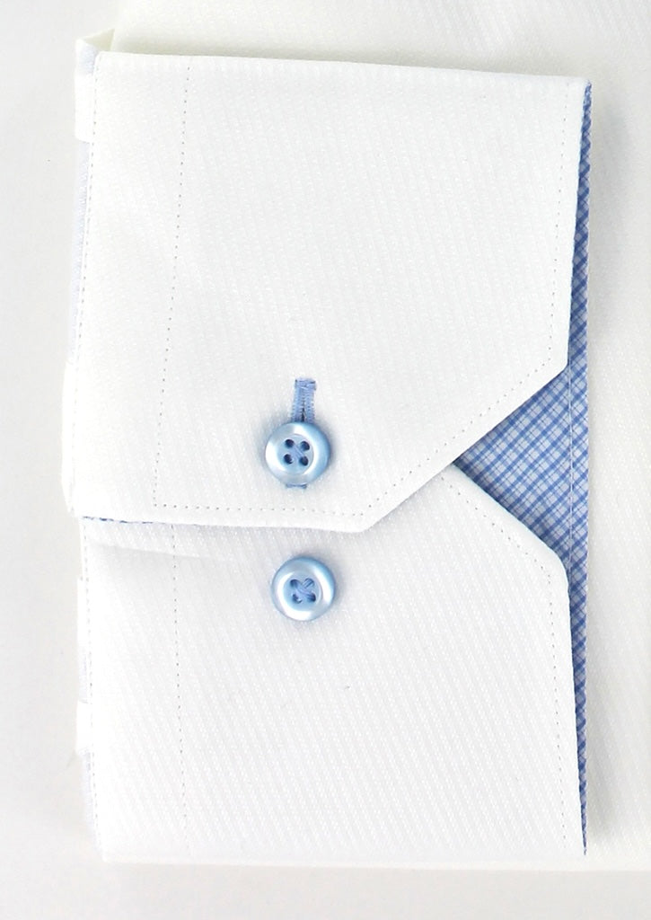 Chemise homme blanche col boutonné avec contraste bleu ciel