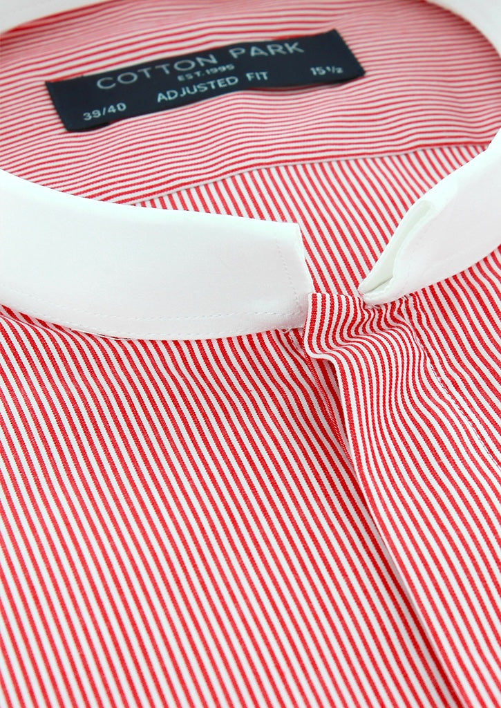 Chemise coupe cintrée col inversé fines rayures rouges