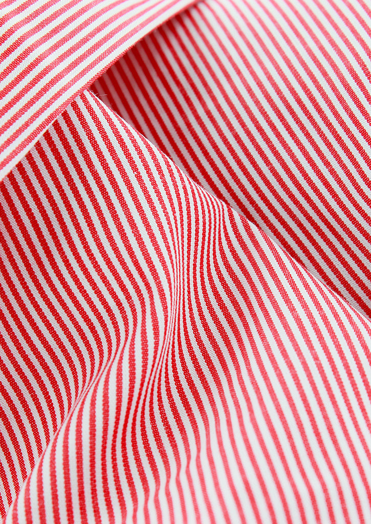 Chemise coupe cintrée col inversé fines rayures rouges