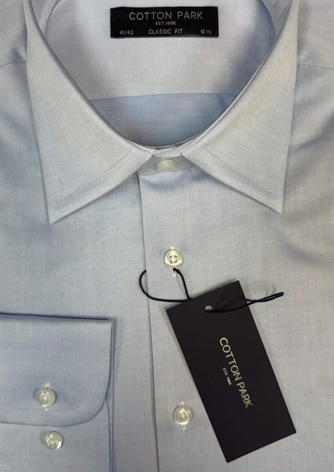 French collar white shirt