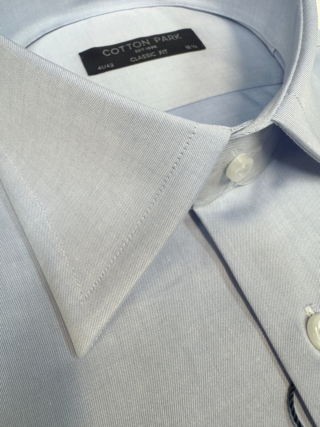 French collar white shirt