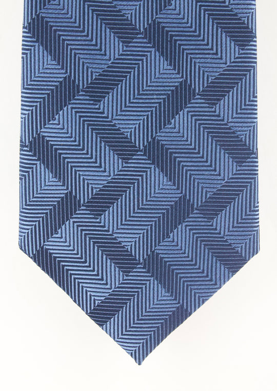 Cravate En Soie Tiss e Bleu Ciel Motifs G om triques Bleu Marine cravate-en-soie-tiss-e-bleu-ciel-motifs-g-om-triques-bleu-marine