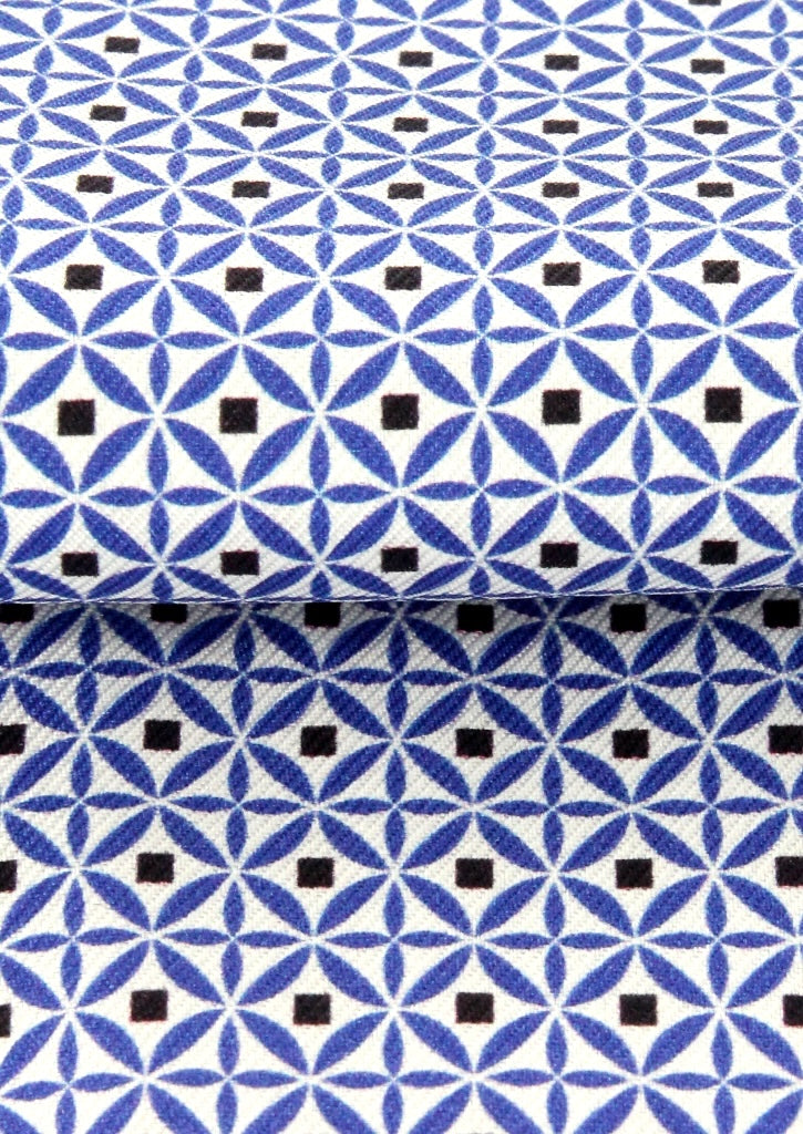 Foulard ascot homme en soie blanc à motifs bleus et noirs