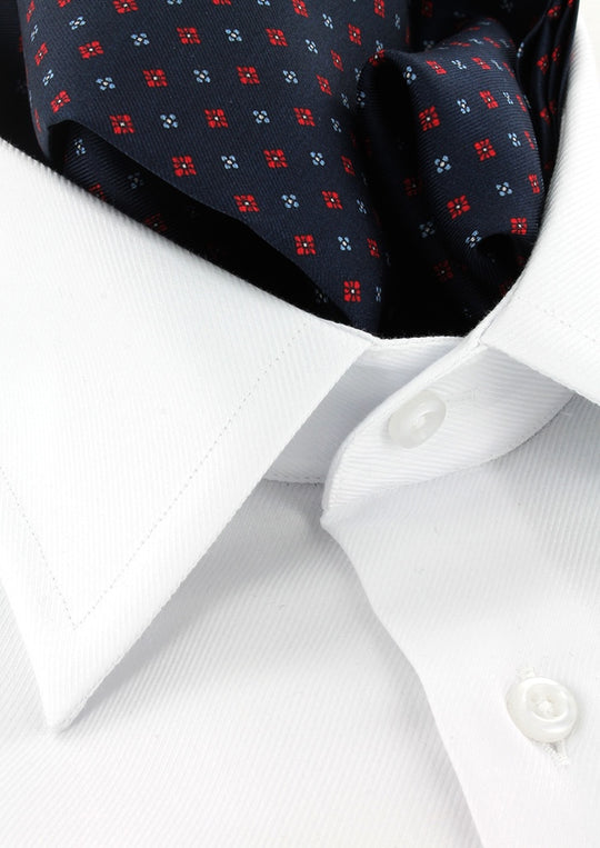 Ascot bleu marine et losange rouge