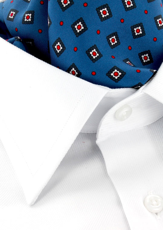 Foulard ascot bleu canard à motifs géométriques