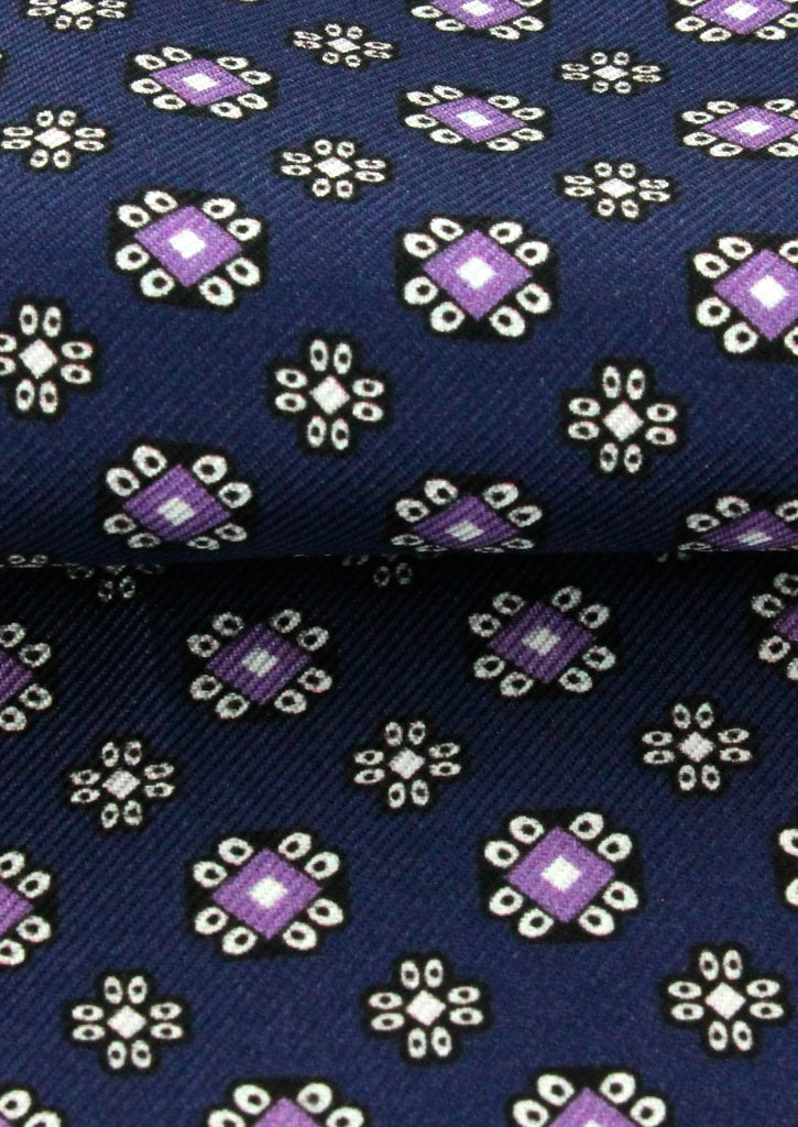 Foulard ascot en soie bleu marine à motifs parme