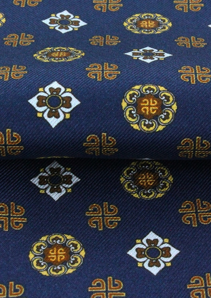 Foulard ascot en soie bleu marine à motifs jaunes