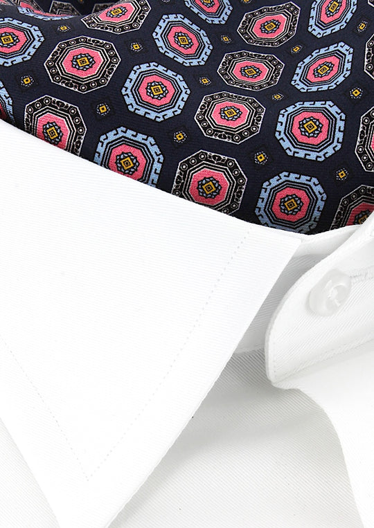 Foulard ascot homme en soie bleu marine motif rose