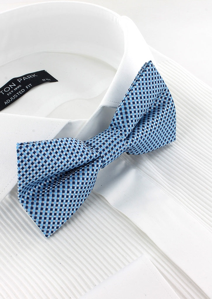 Noeud papillon bleu ciel à micro-motifs