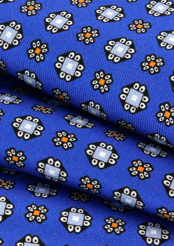 Pochette de costume en soie bleu roi à motifs bleu ciel et orange