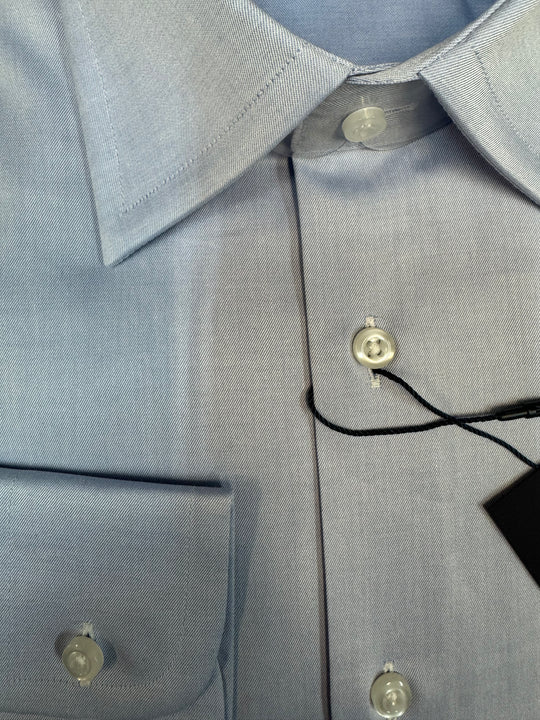 French collar white shirt