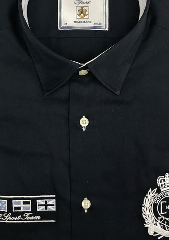 Sporty chic navy blue shirt with white embroidery