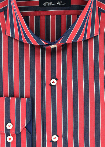 Red fitted shirt with baton stripes